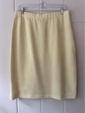 St. John Collection Pastel Yellow Knit Pencil Skirt Size 12